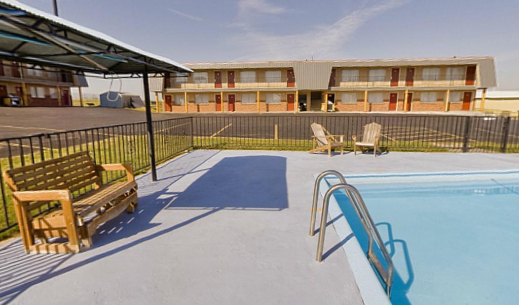 Americas Best Value Inn Уол Екстериор снимка