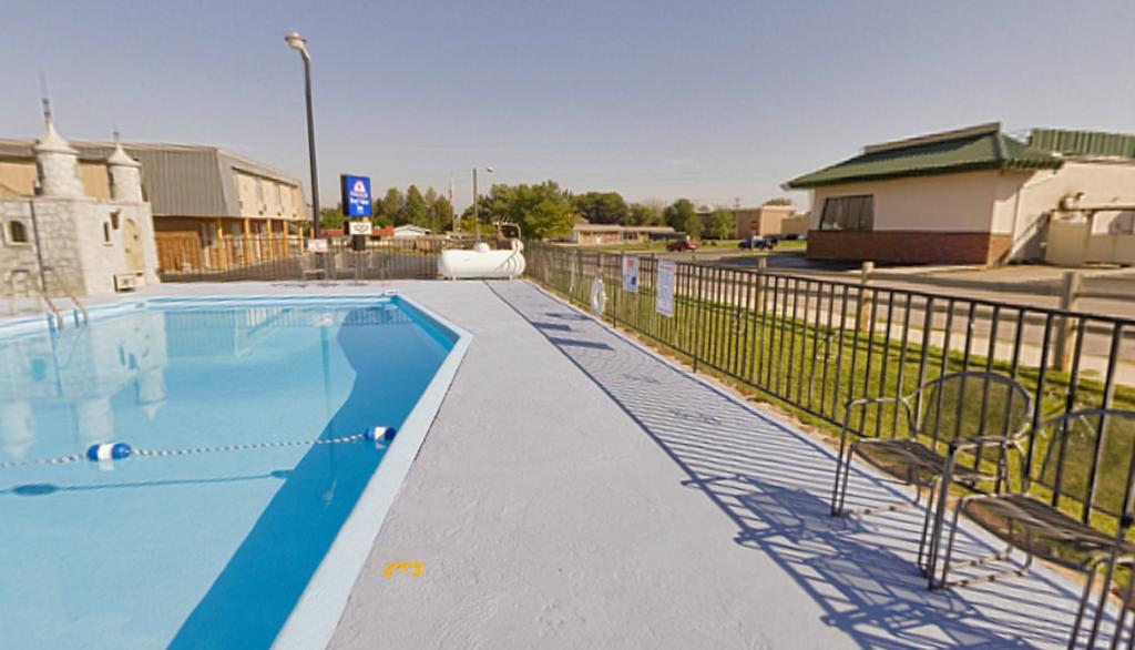 Americas Best Value Inn Уол Екстериор снимка